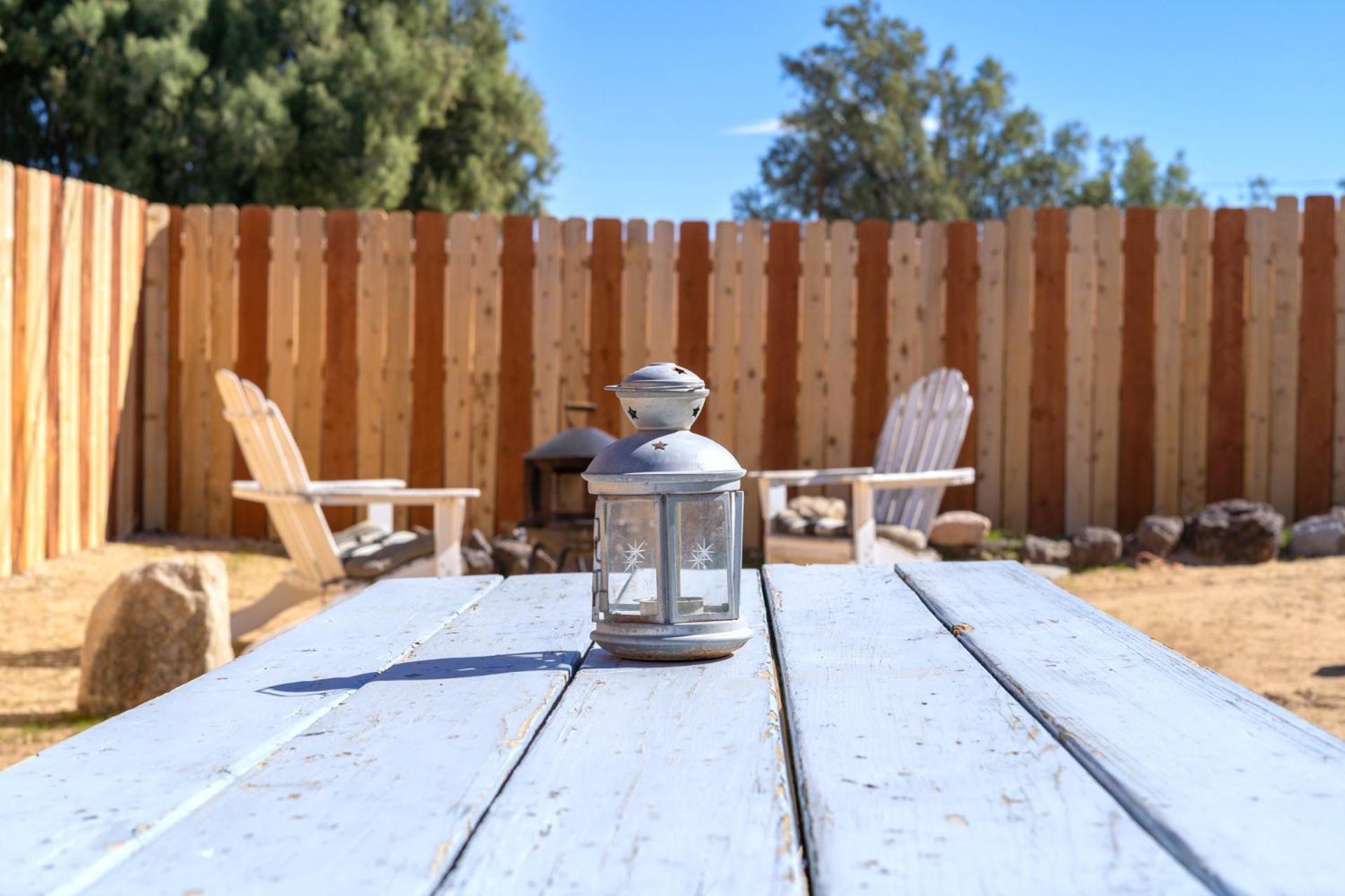 Cozy Stylish Home In The Heart Of Jt Village Joshua Tree Exterior foto